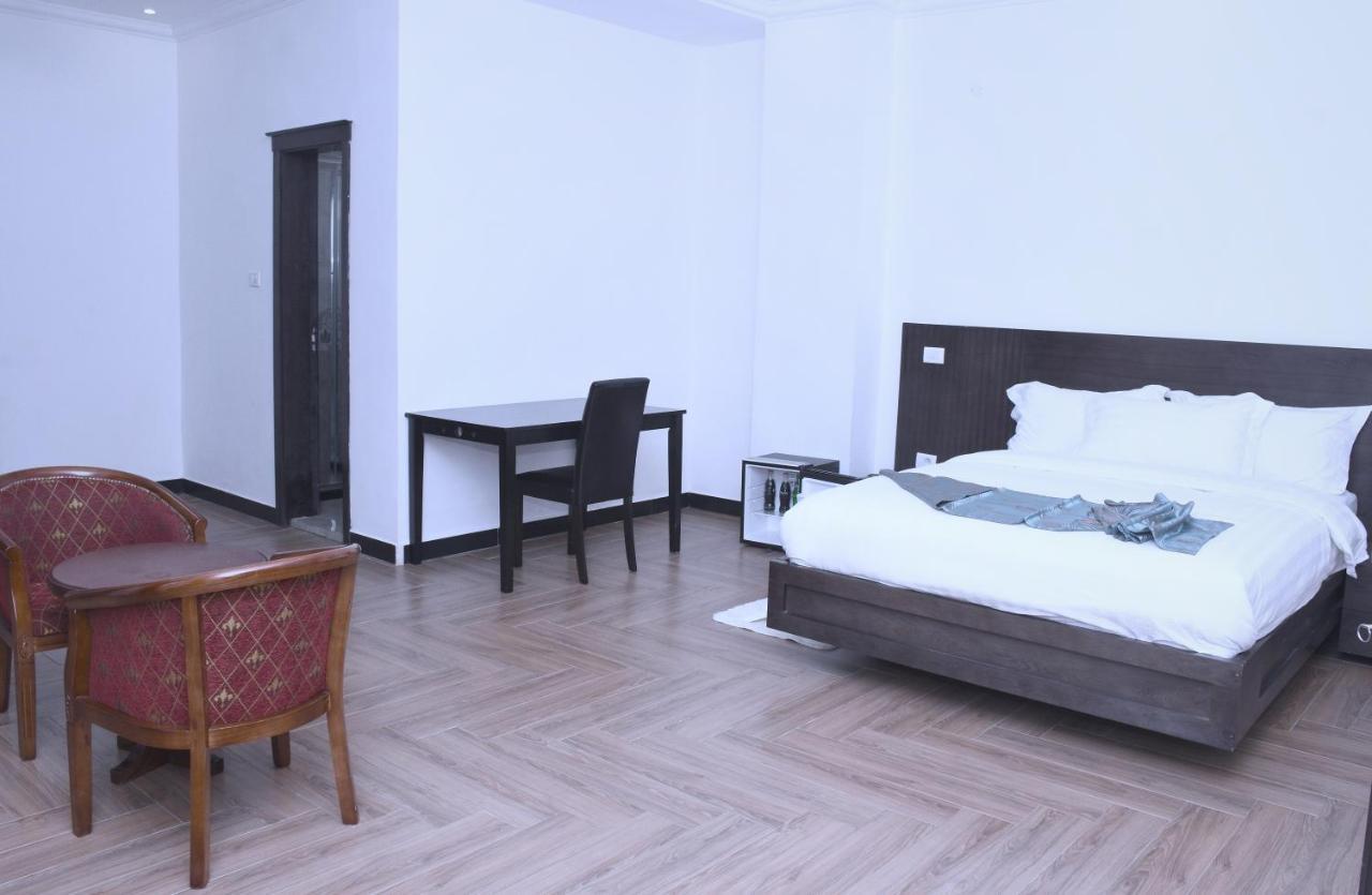 Yellow Apple Hotel Addis Abeba Exterior foto